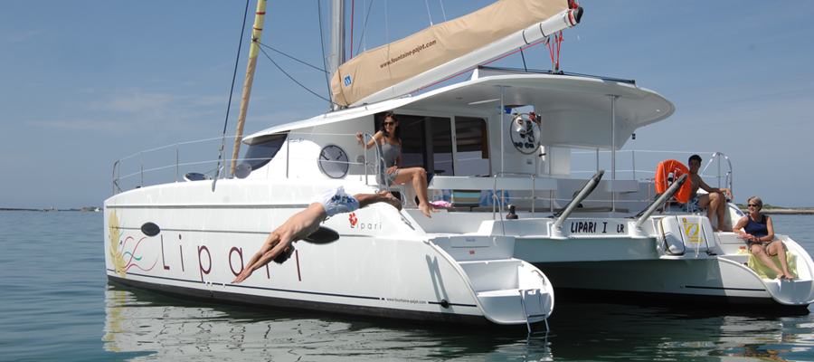 Bareboat Catamaran CHRYSOMALLOS