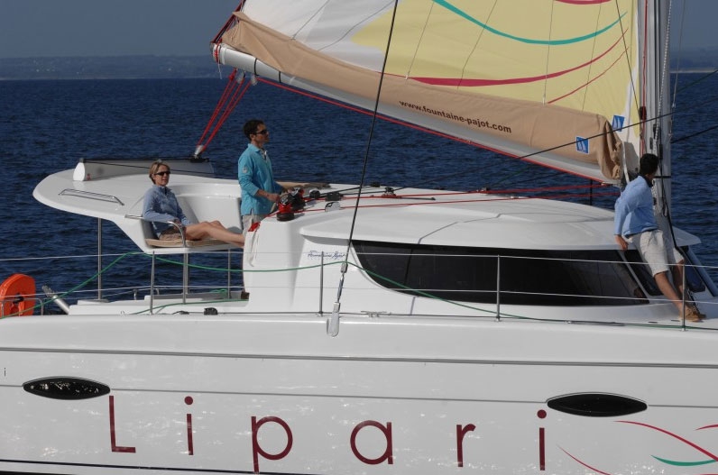 Bareboat Catamaran CHRYSOMALLOS photo 8