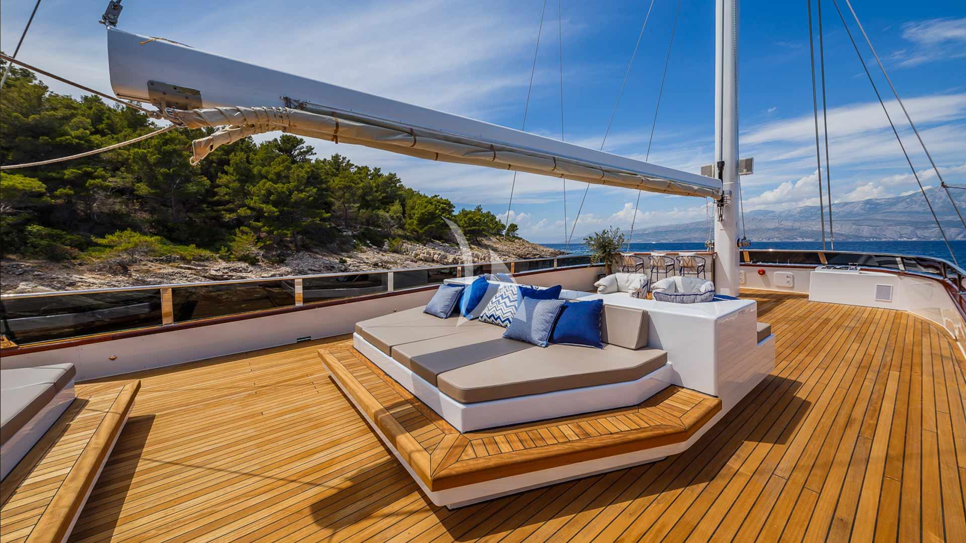 Luxury Crewed Sailing Yacht CLASE AZUL photo 6