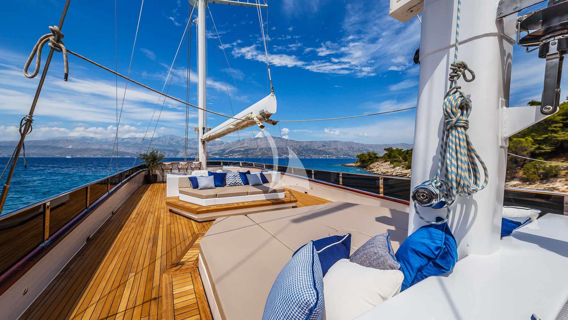 Luxury Crewed Sailing Yacht CLASE AZUL photo 7