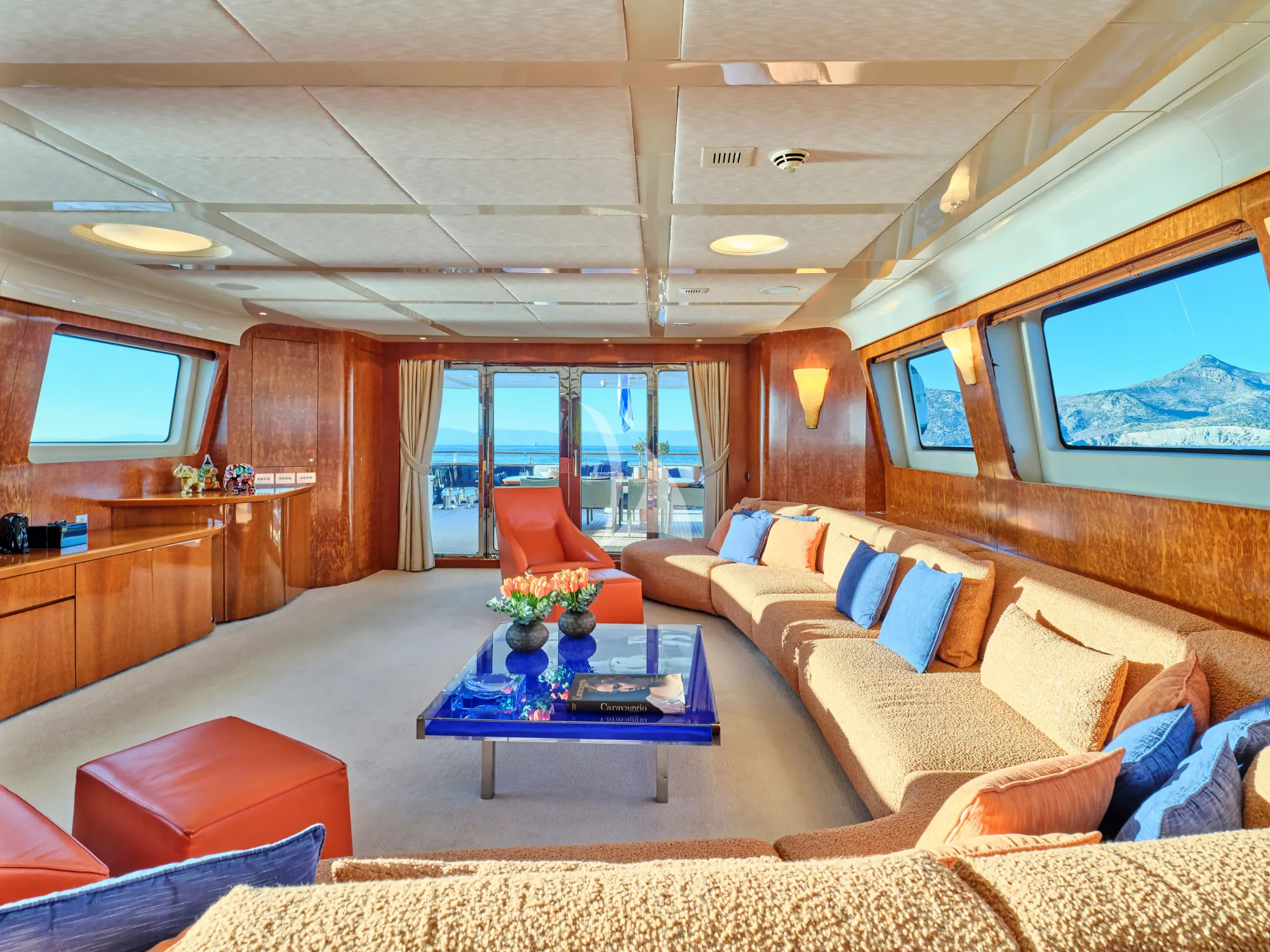 Luxury Crewed Motor Yacht CONDOR A photo 8