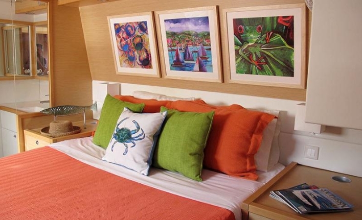 Luxury Crewed Catamaran COPPER PENNY photo 8