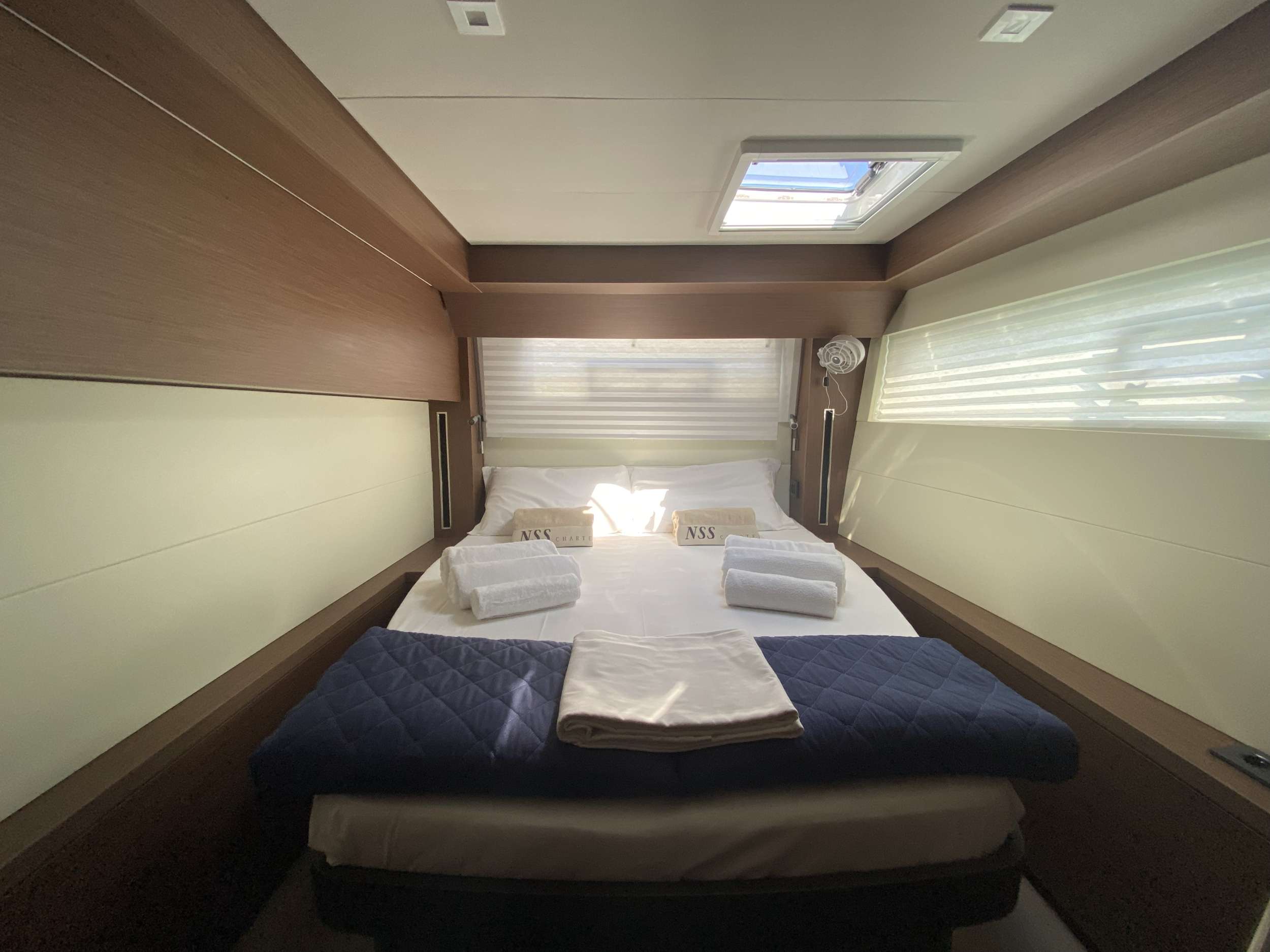 Crewed Catamaran CORALINE photo 6