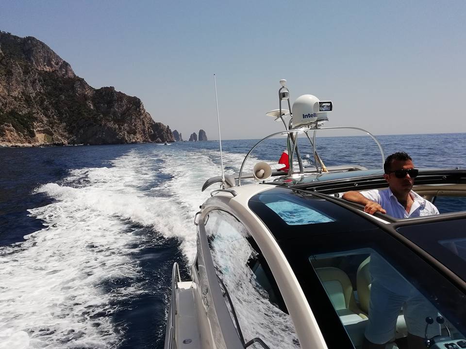 Crewed Motor Yacht Cranchi 47 photo 6