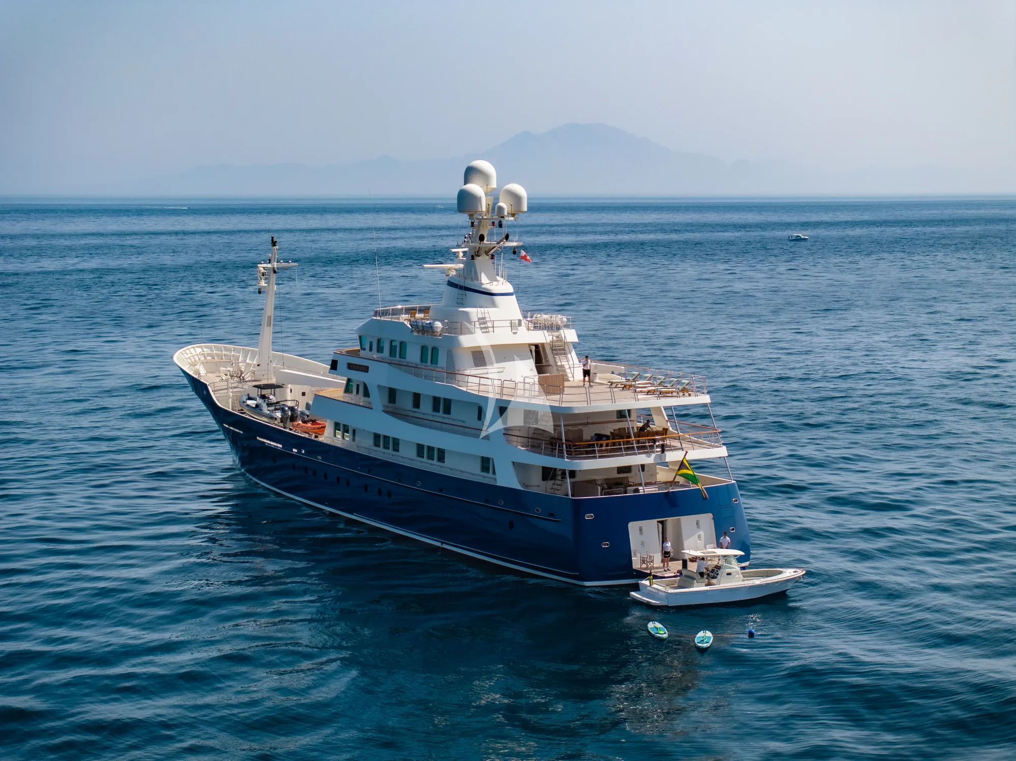 Luxury Crewed Motor Yacht CUPANI photo 4