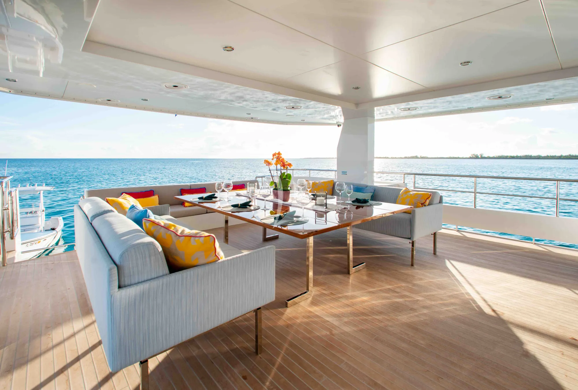 Luxury Crewed Motor Yacht CURFEW II photo 6