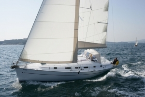 Bareboat Sailing Yacht Beneteau Cyclades 43