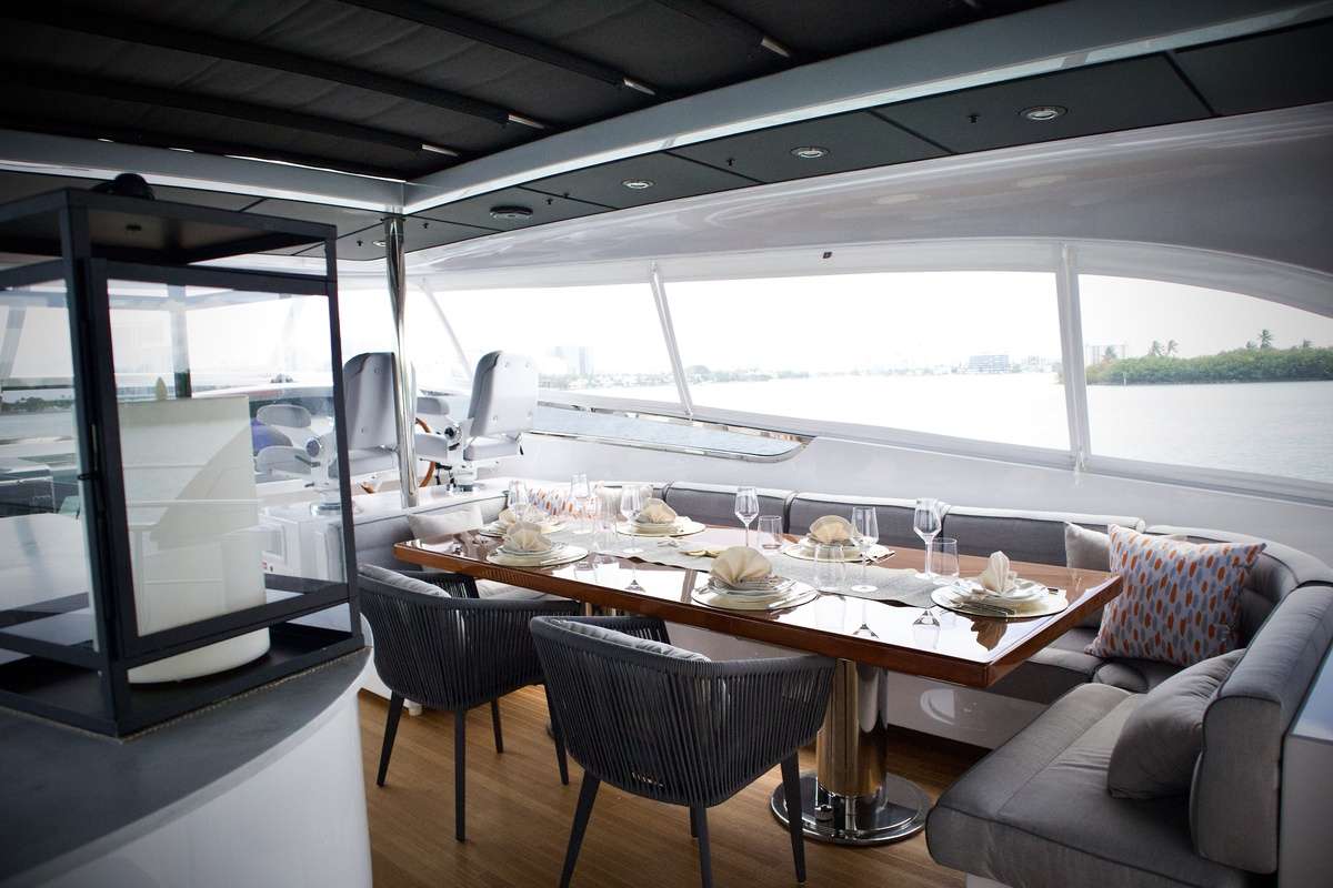 Crewed Motor Yacht DADDY photo 3