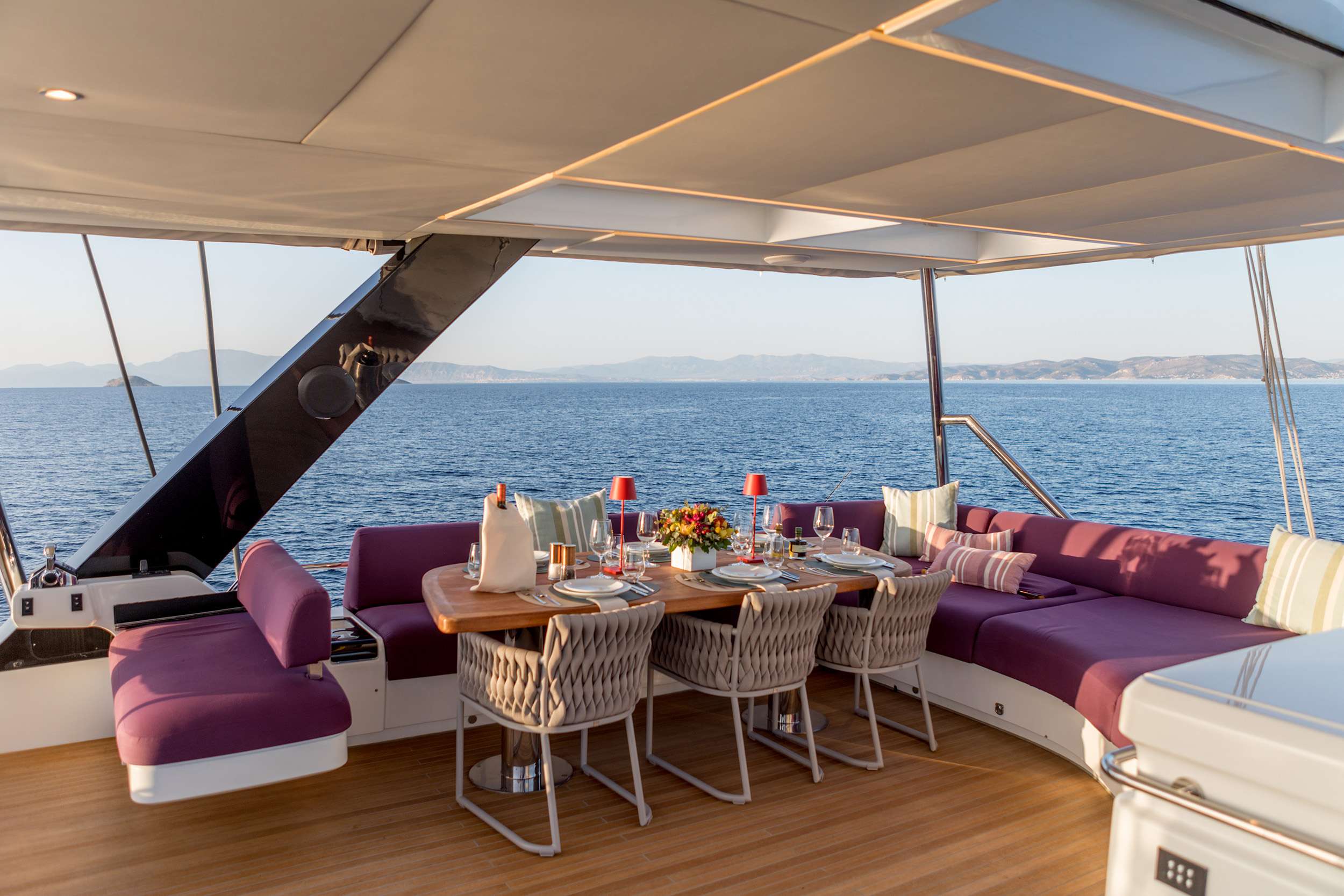Luxury Crewed Catamaran DAIQUIRI photo 5