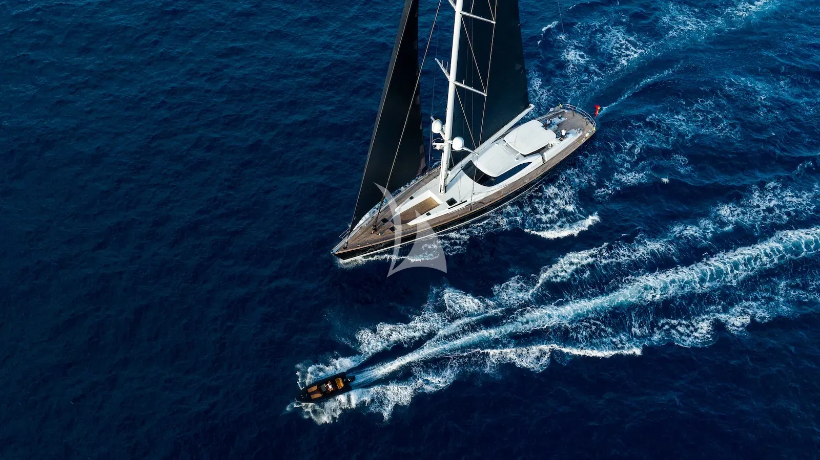 Luxury Crewed Sailing Yacht DAKOTA photo 5