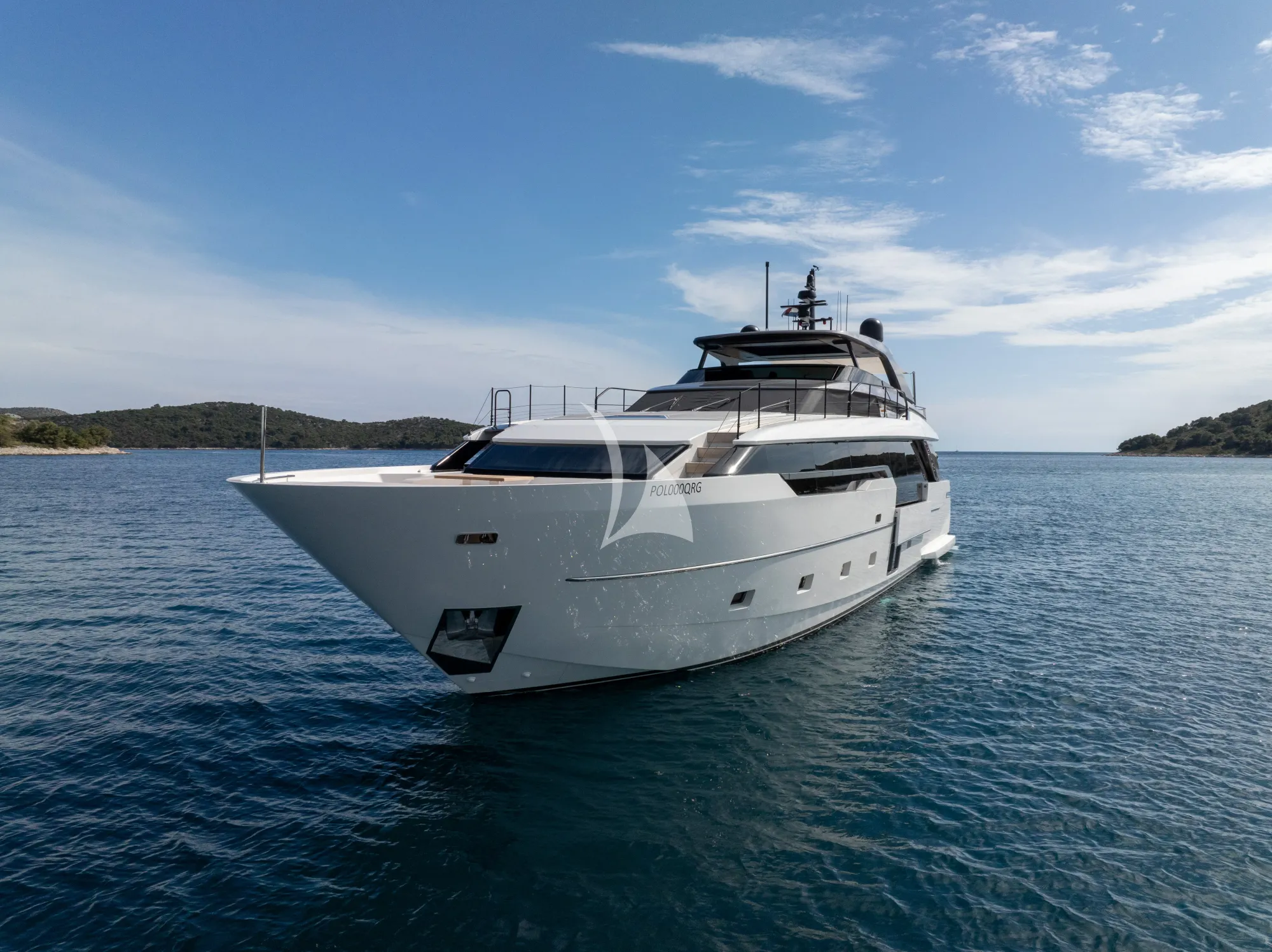 Luxury Crewed Motor Yacht DESTINO photo 6