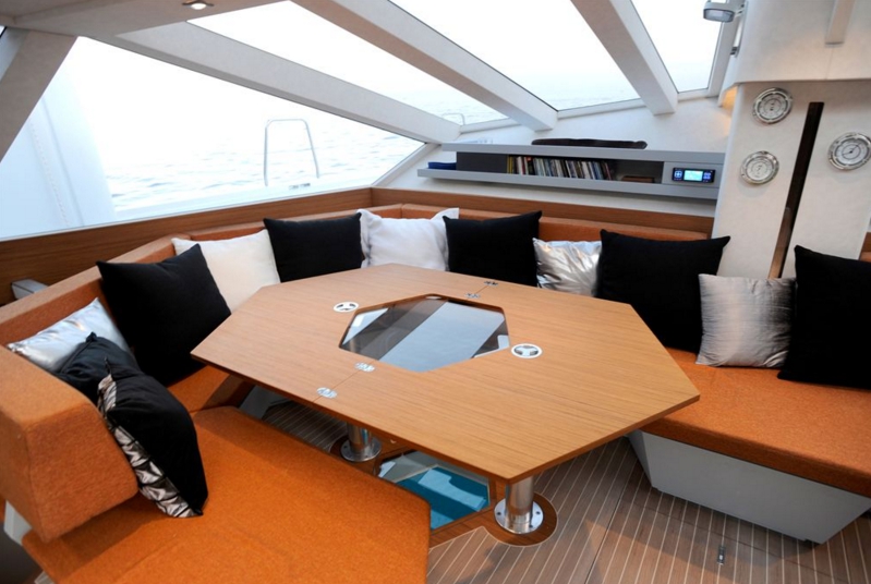 Bareboat Catamaran Diamante 555 photo 3