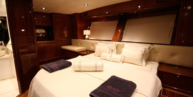 Crewed Sailing Yacht DIDI photo 7