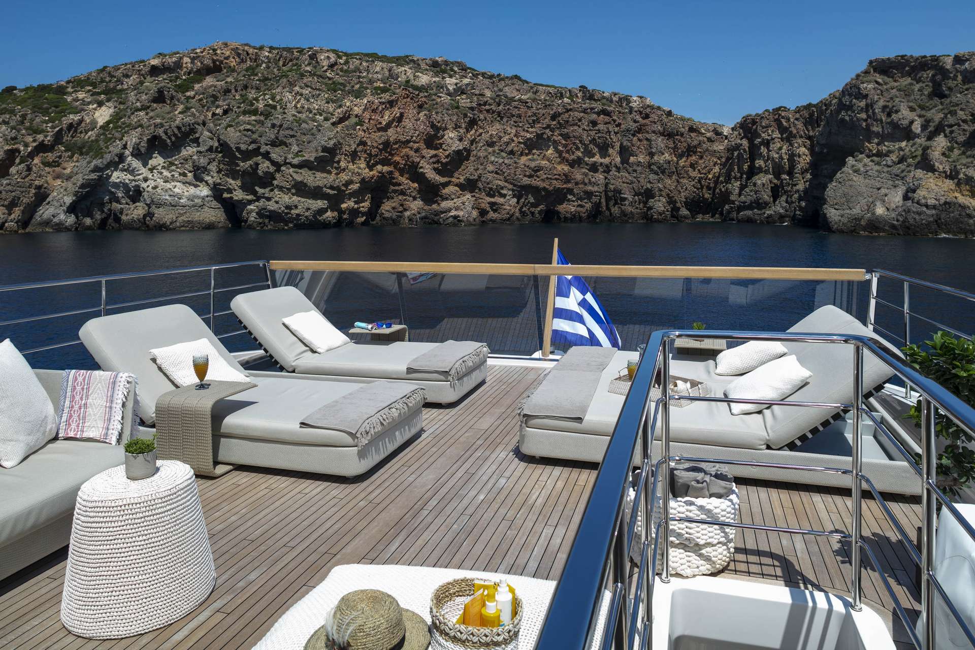 Luxury Crewed Motor Yacht DINAIA photo 6