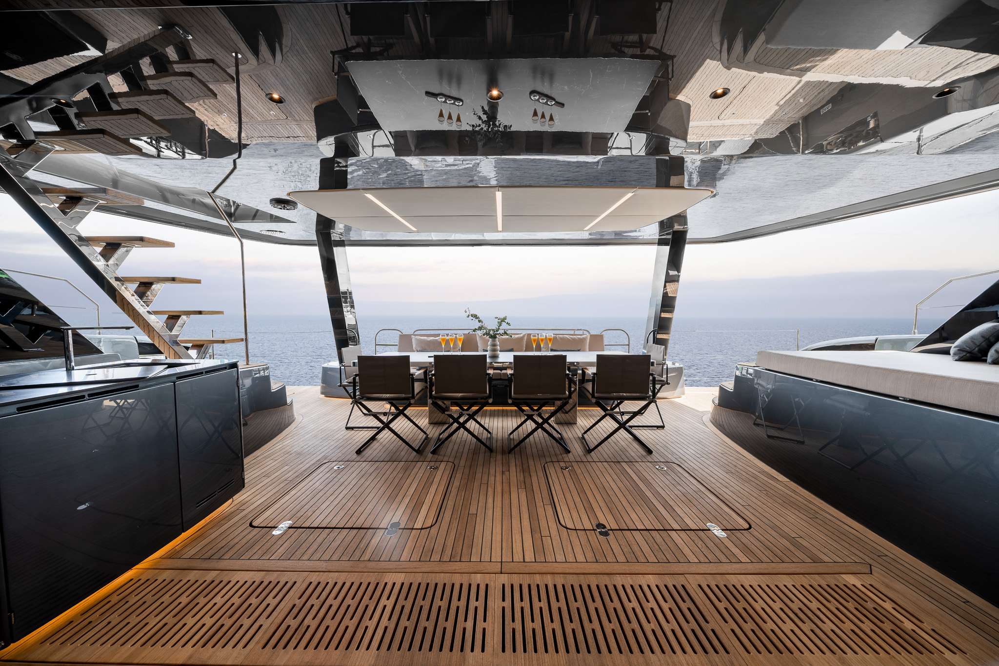 Crewed Power Catamaran DOUBLE HAPPINESS photo 6