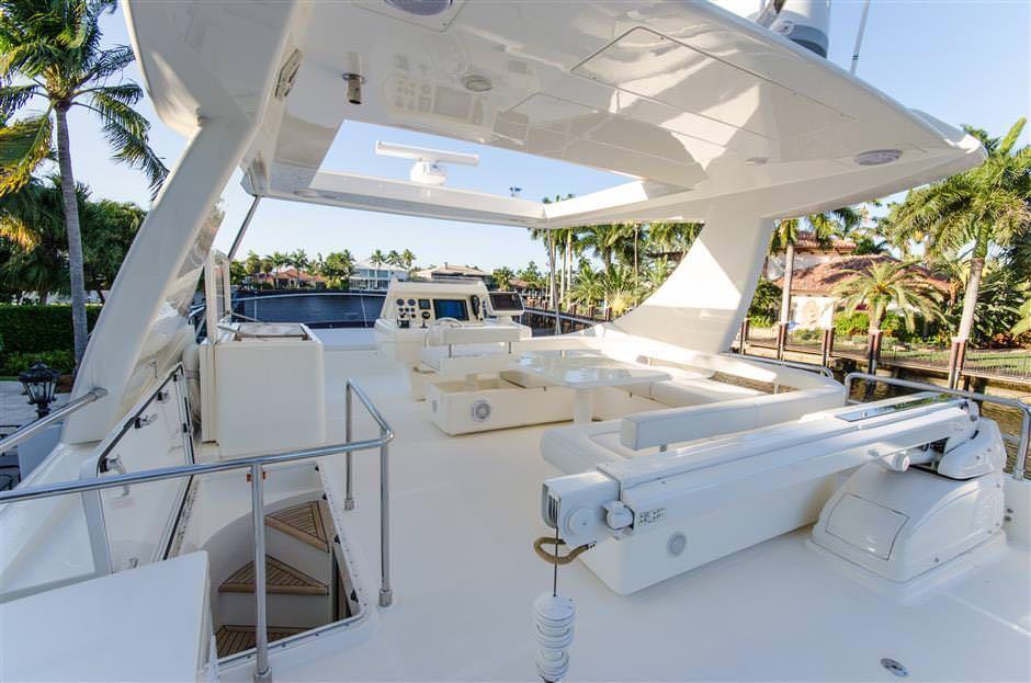 Crewed Motor Yacht DR NO photo 7