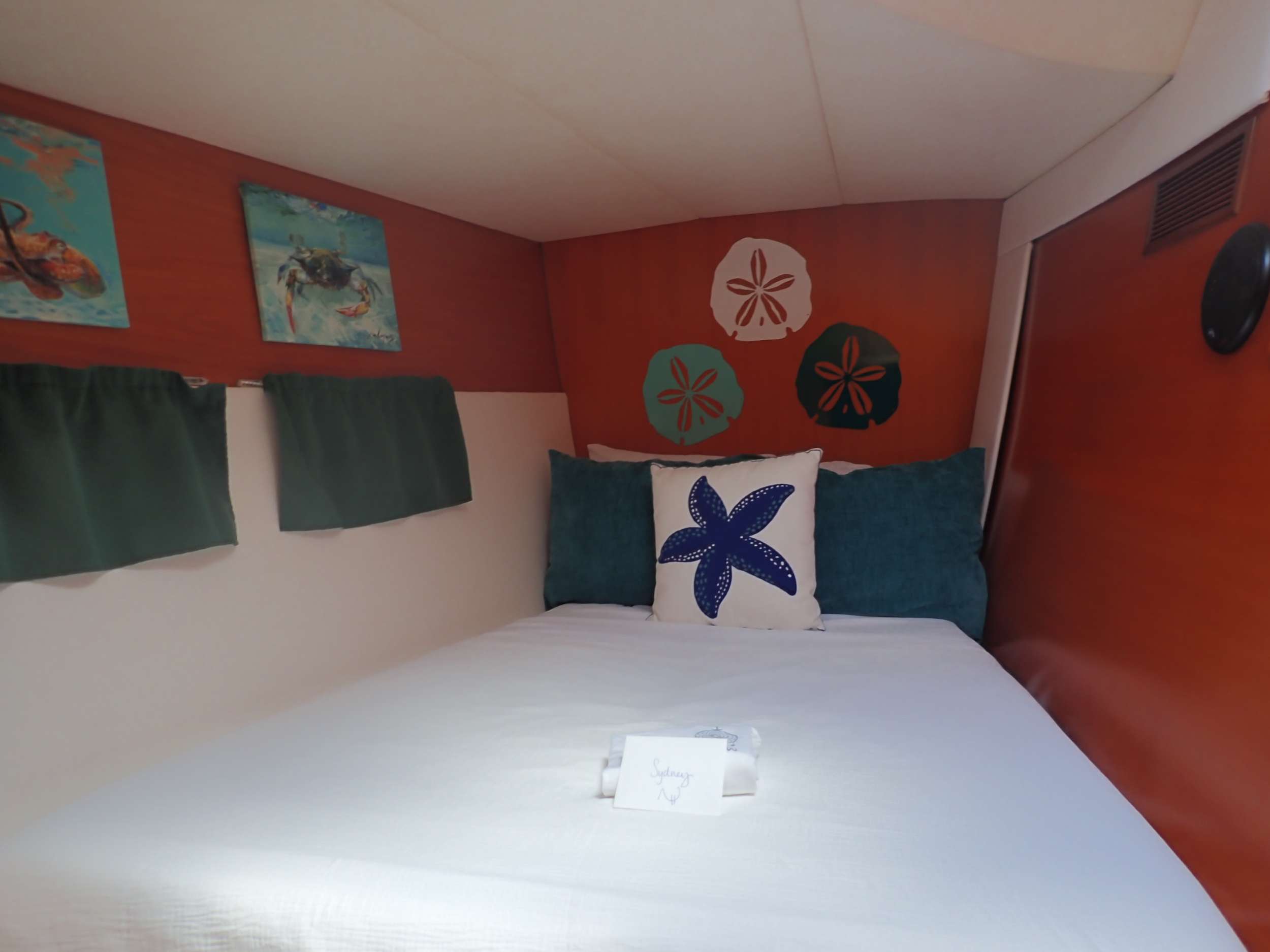 Crewed Catamaran DREAMCATCHER photo 5