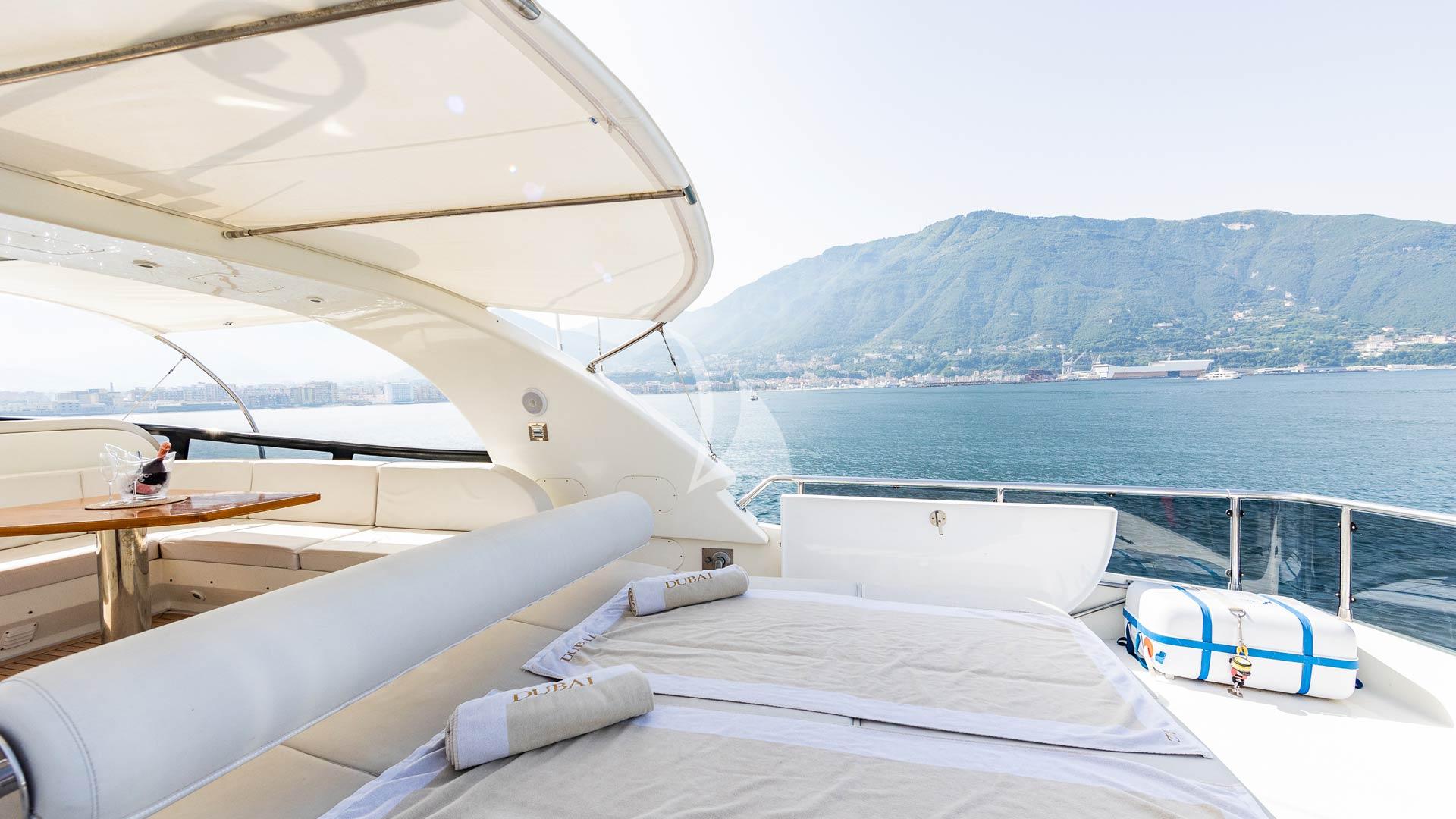 Luxury Crewed Motor Yacht DUBAI photo 8