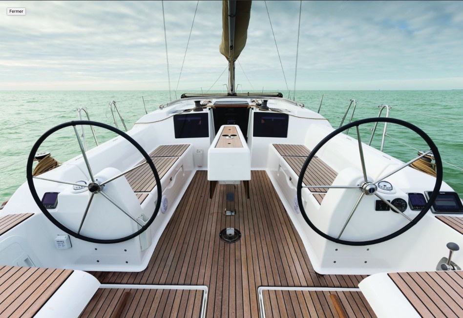 Bareboat Sailing Yacht Dufour 382 photo 3