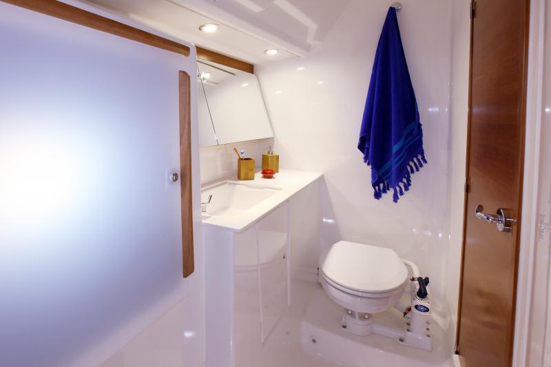 Bareboat Sailing Yacht Watersmoke photo 6