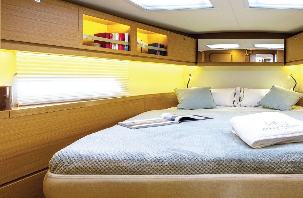 Bareboat Sailing Yacht Dufour 520 GL photo 8