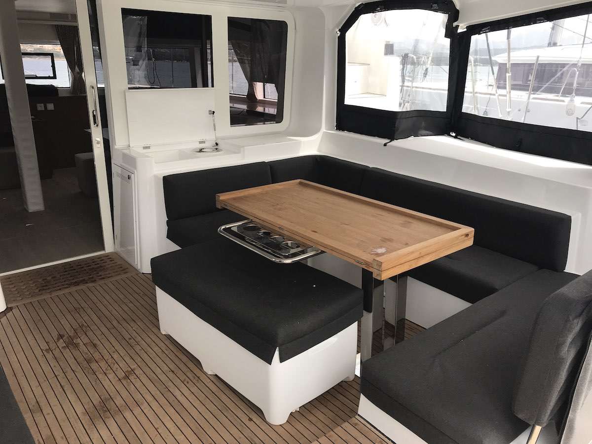 Crewed Catamaran DUGONGO II photo 3