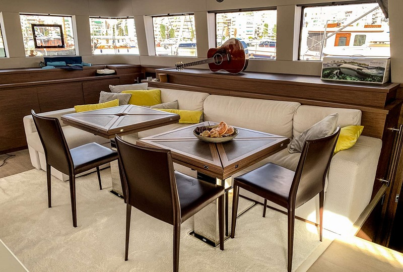 Luxury Crewed Catamaran DUOLIFE photo 8