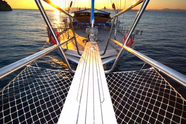 Crewed Sailing Yacht DURAMAZ photo 3