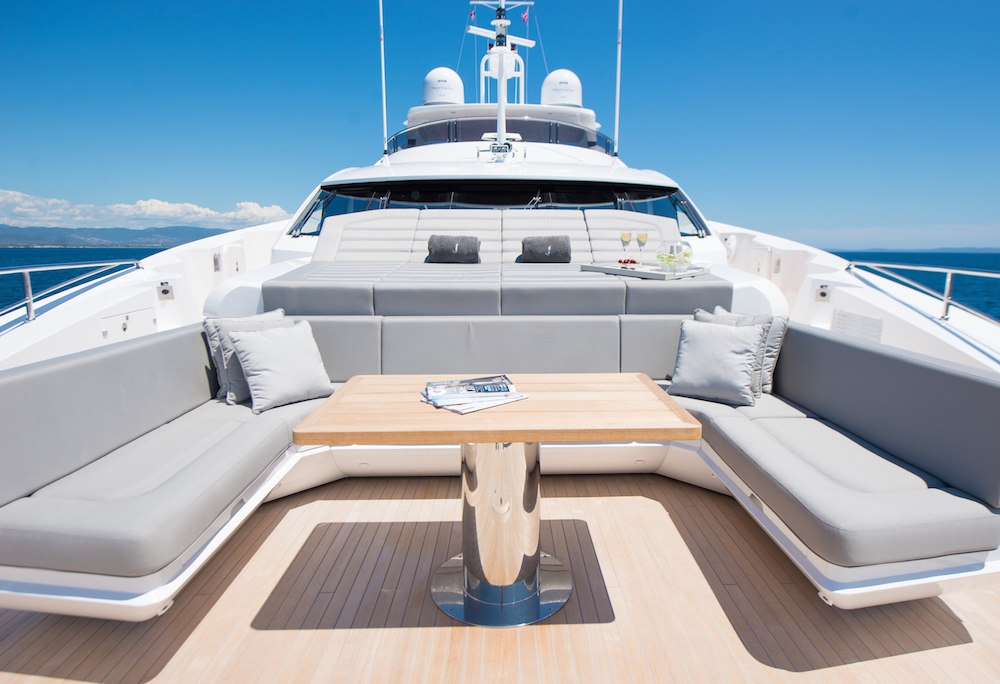 Luxury Crewed Motor Yacht E-MOTION photo 4