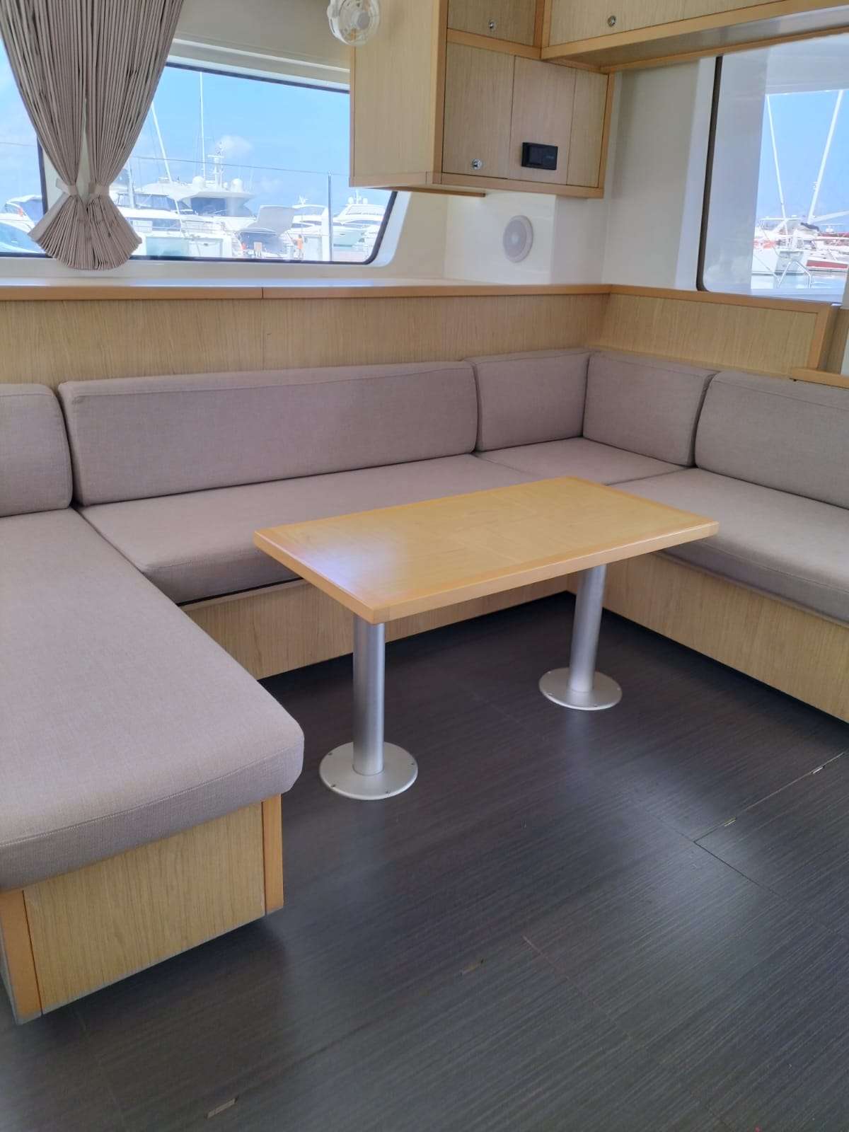 Crewed Catamaran ECLIPSE photo 5