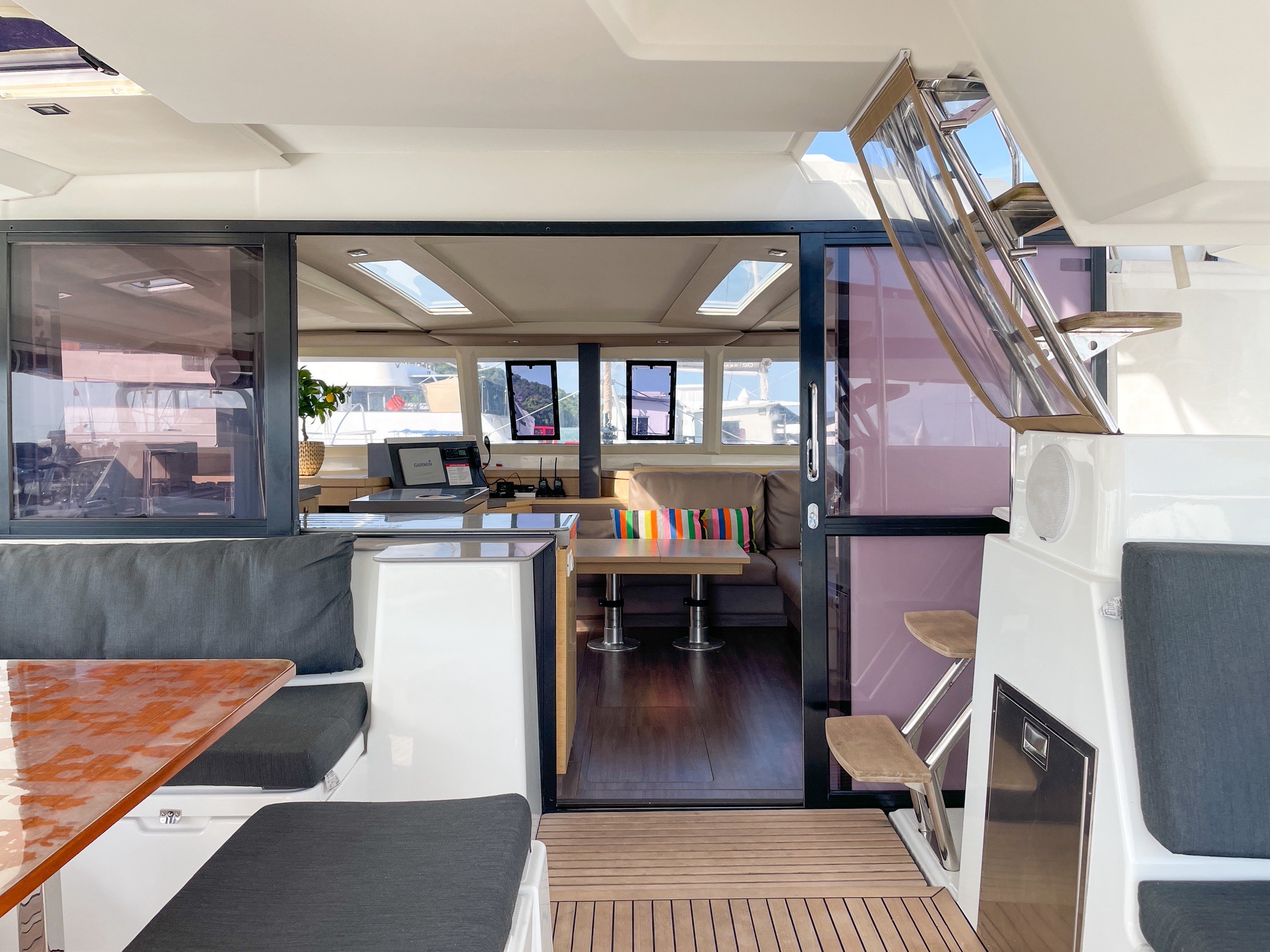 Bareboat Catamaran ECSTACY photo 8