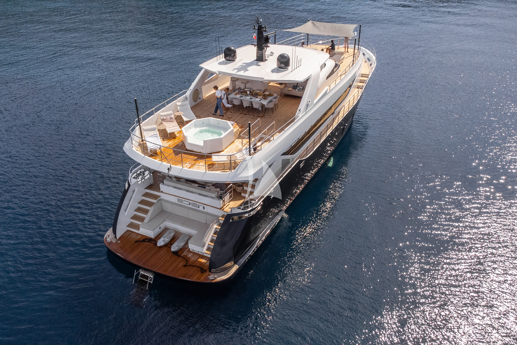 Luxury Crewed Motor Yacht EDEN photo 5