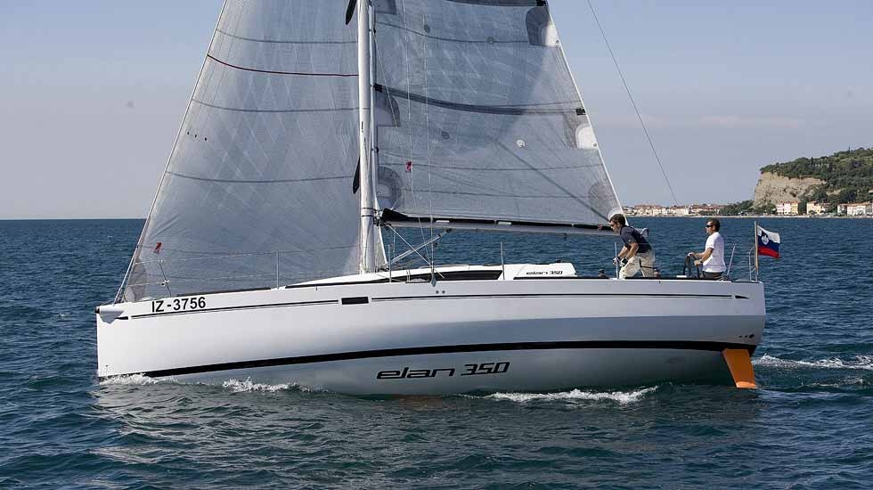 Bareboat Sailing Yacht Elan 350 photo 3