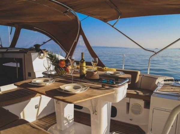 Bareboat Sailing Yacht Elan 50 photo 5