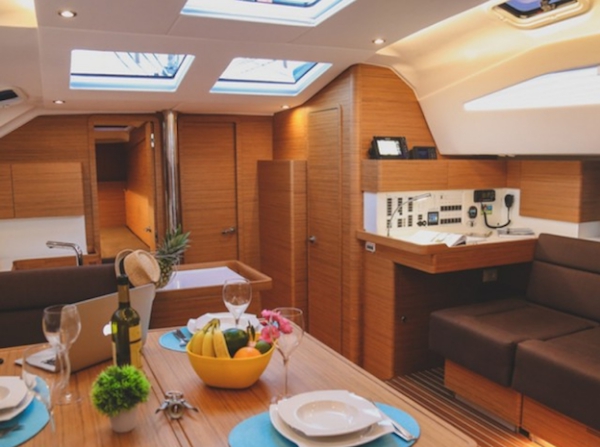 Bareboat Sailing Yacht Elan 50 photo 6