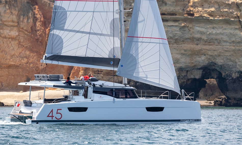 Bareboat Catamaran Fountaine Pajot Elba 45