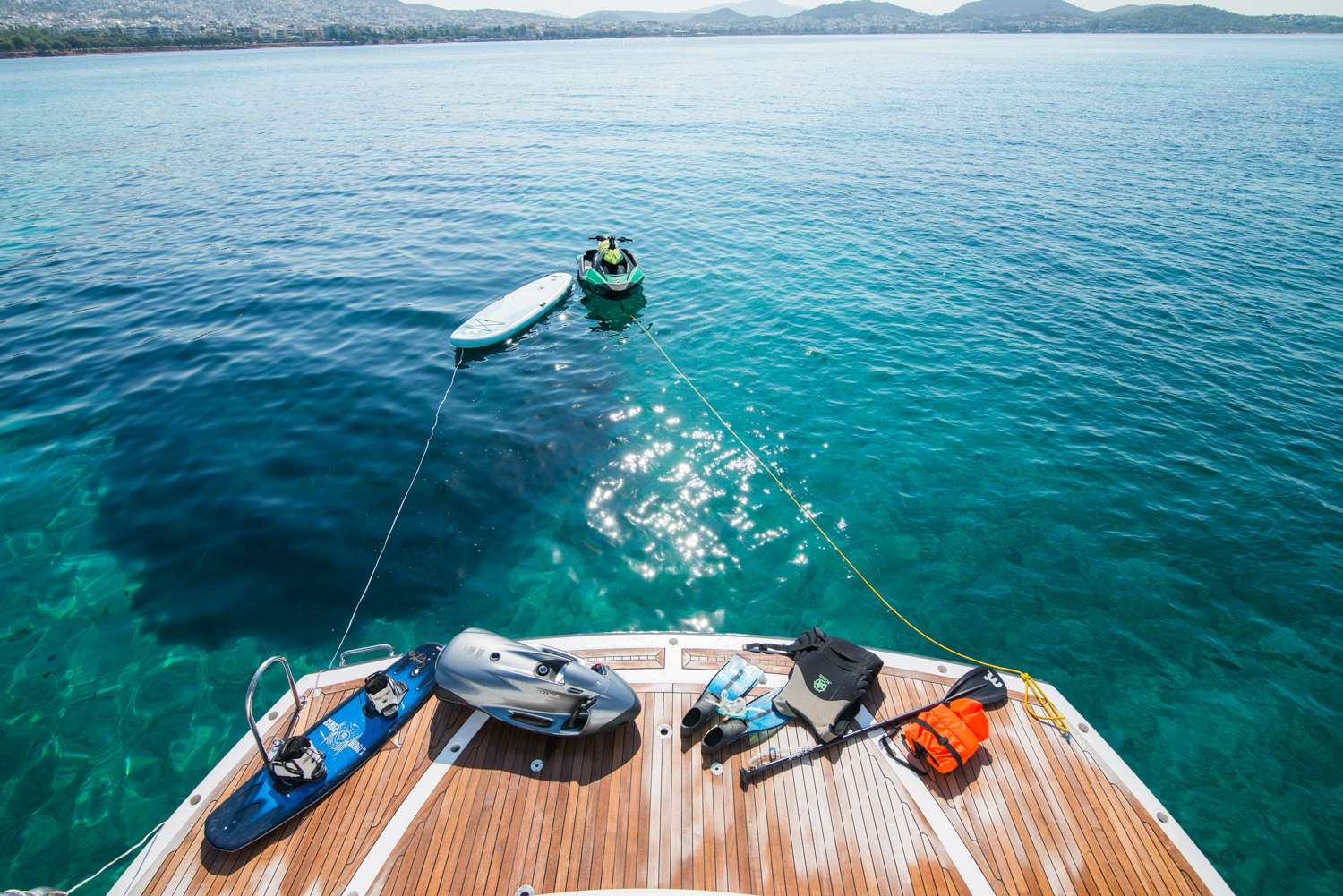 Crewed Motor Yacht ELENTARI photo 6