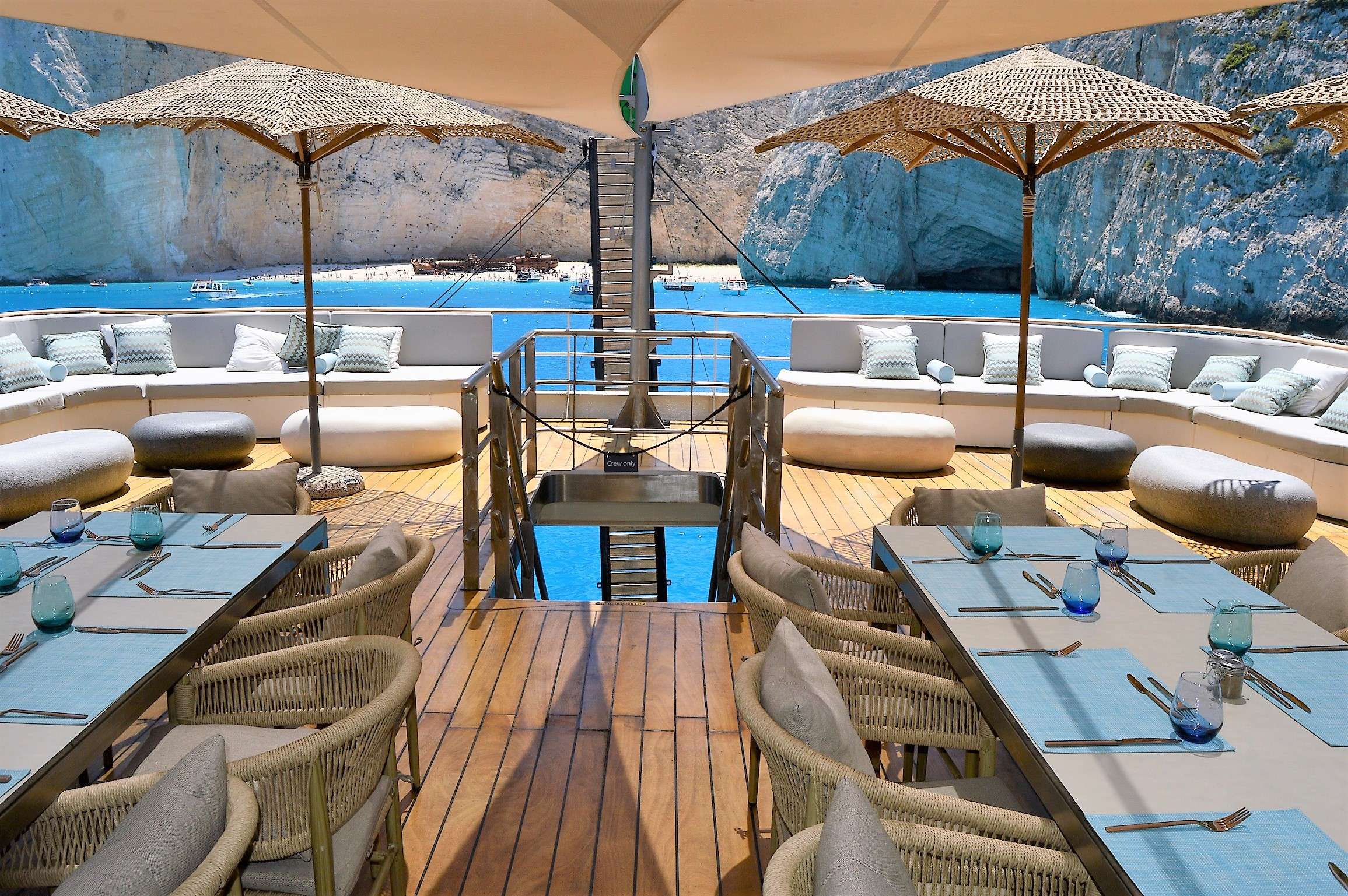 Luxury Crewed Motor Yacht ELYSIUM photo 4