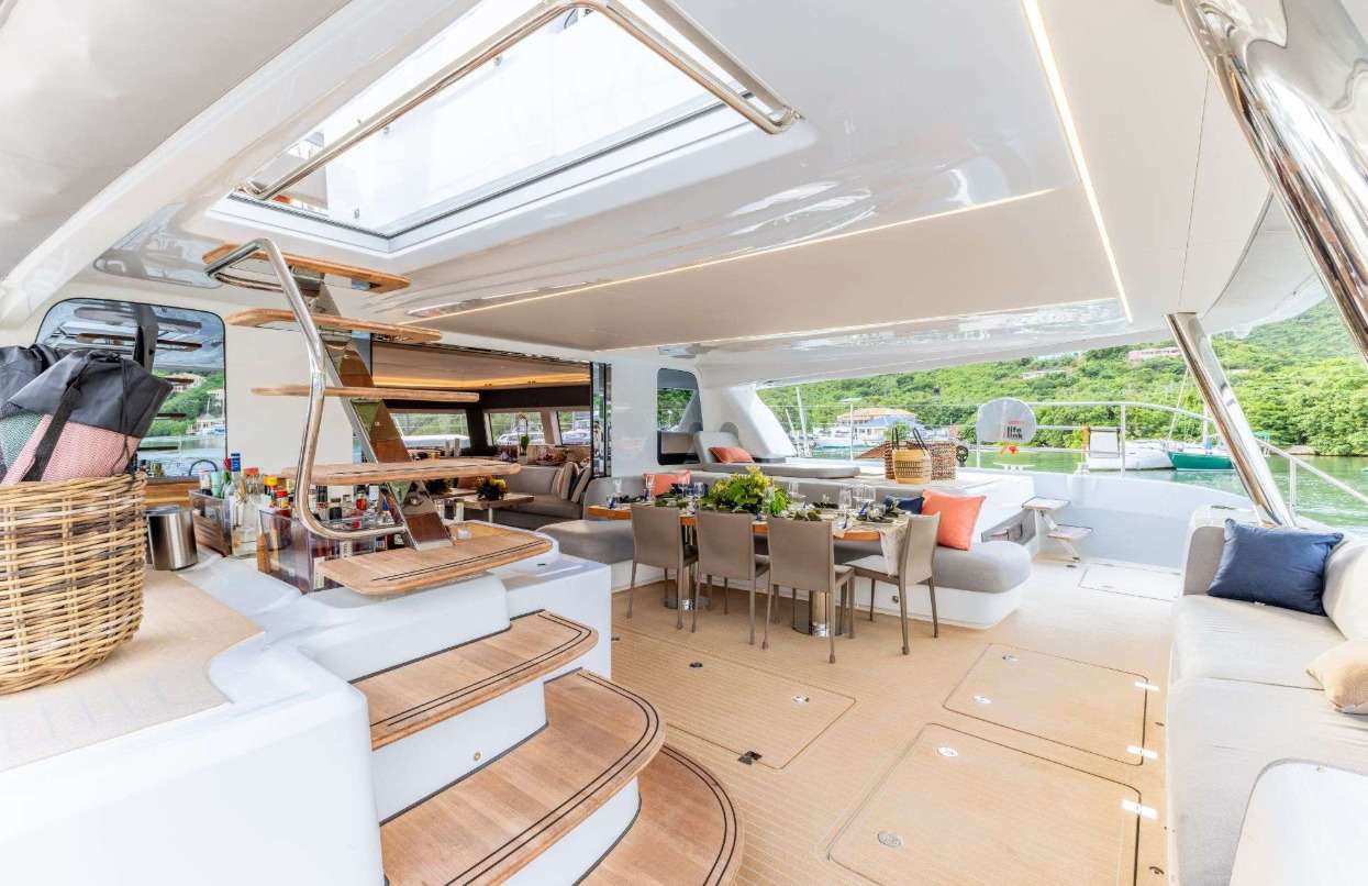 Luxury Crewed Catamaran ENDLESS SUMMER III photo 7