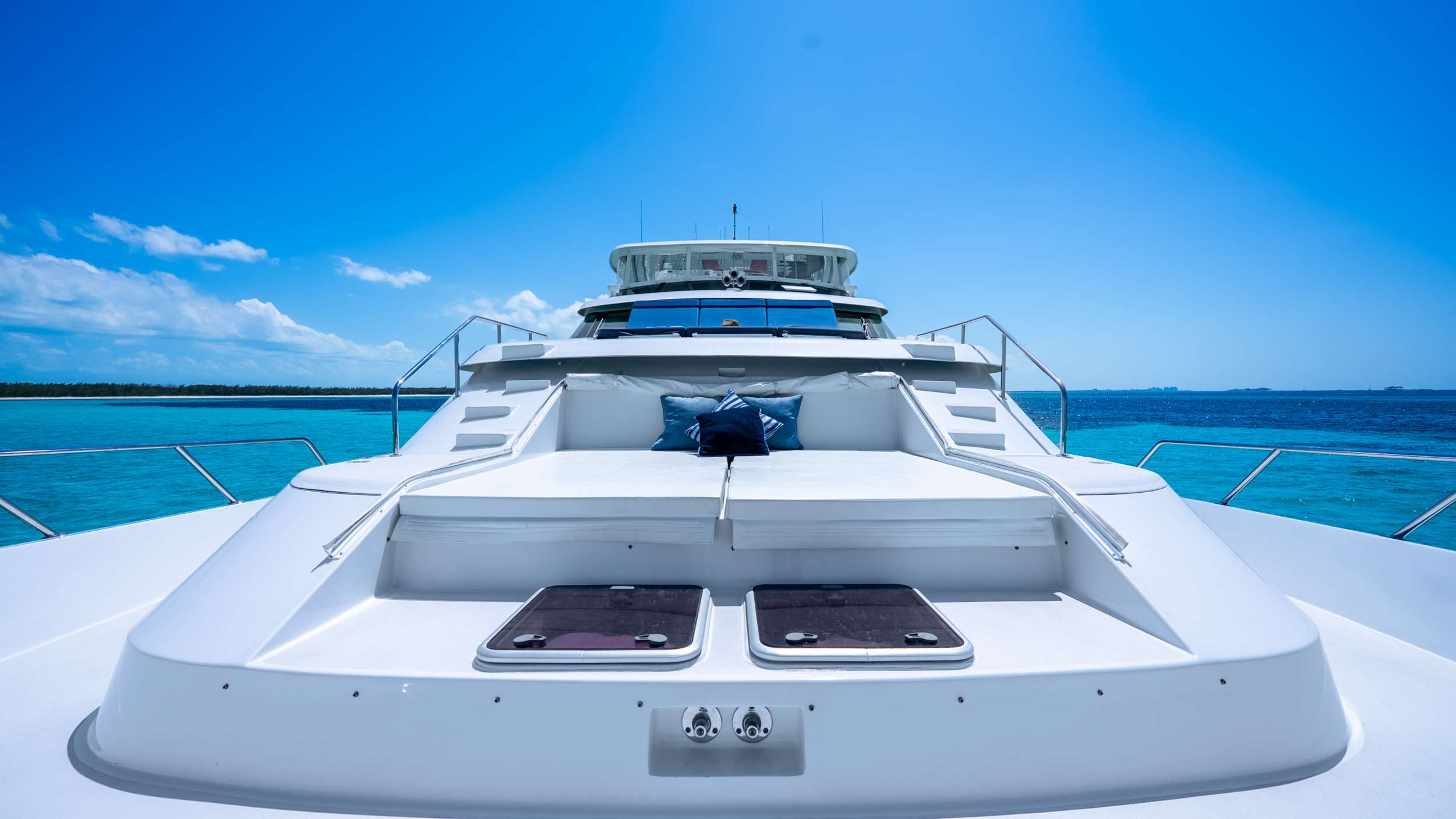 Crewed Motor Yacht ESCAPE photo 3