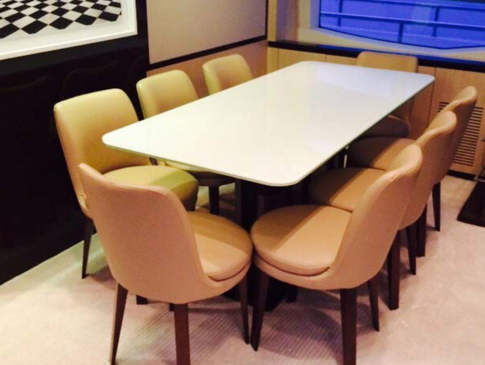 Luxury Crewed Motor Yacht ESSENZA photo 7