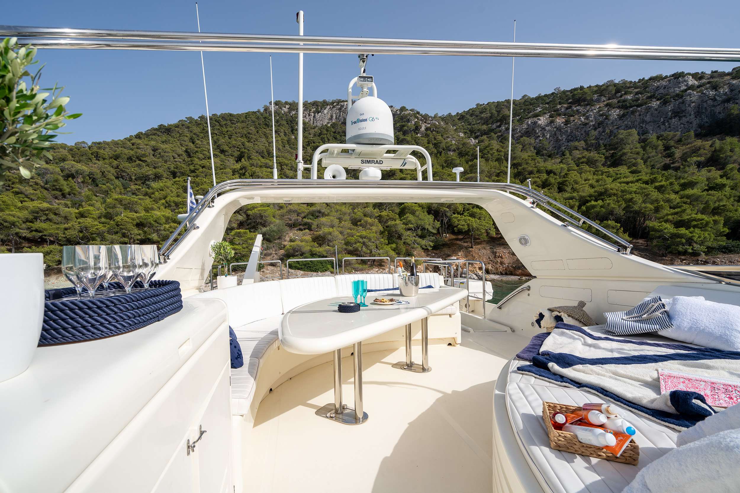 Luxury Crewed Motor Yacht ESTIA POSEIDON photo 6