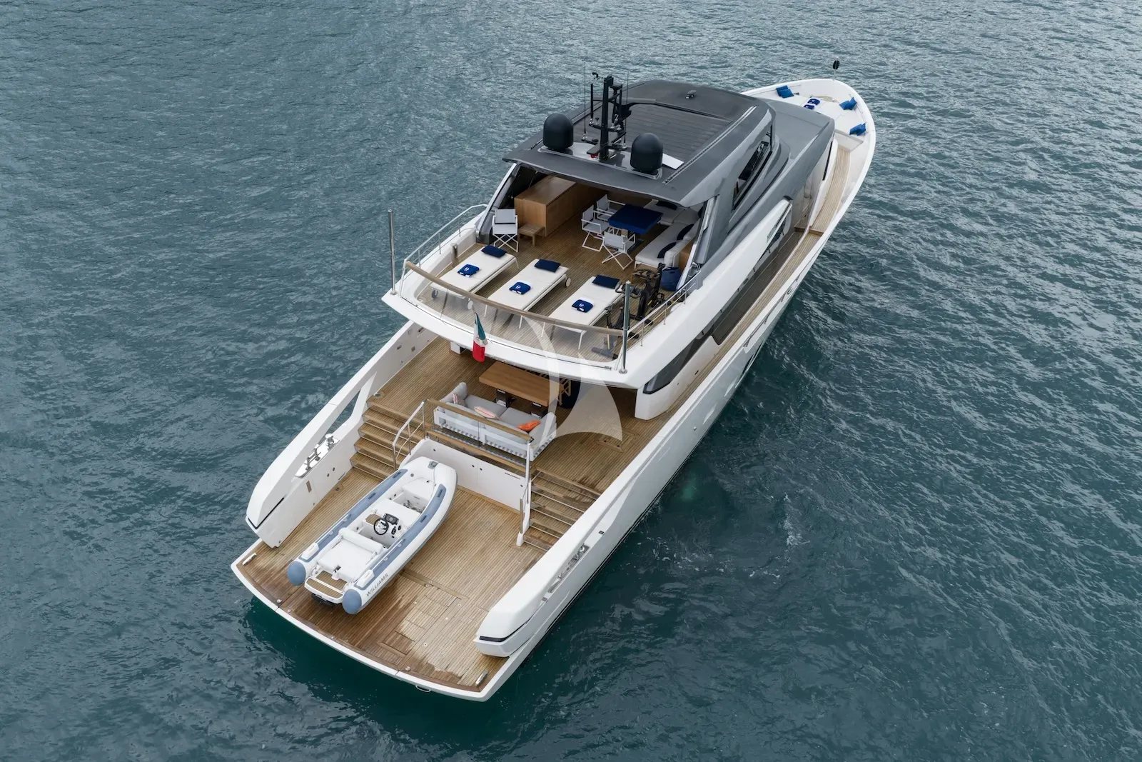 Luxury Crewed Motor Yacht ESTIA photo 8