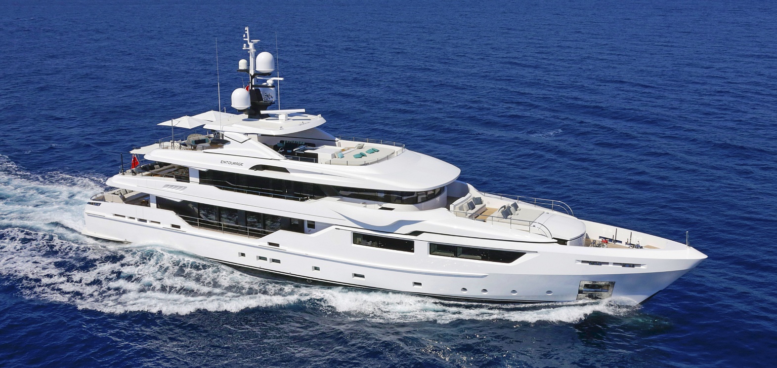 Luxury Crewed Motor Yacht AXIOS photo 3