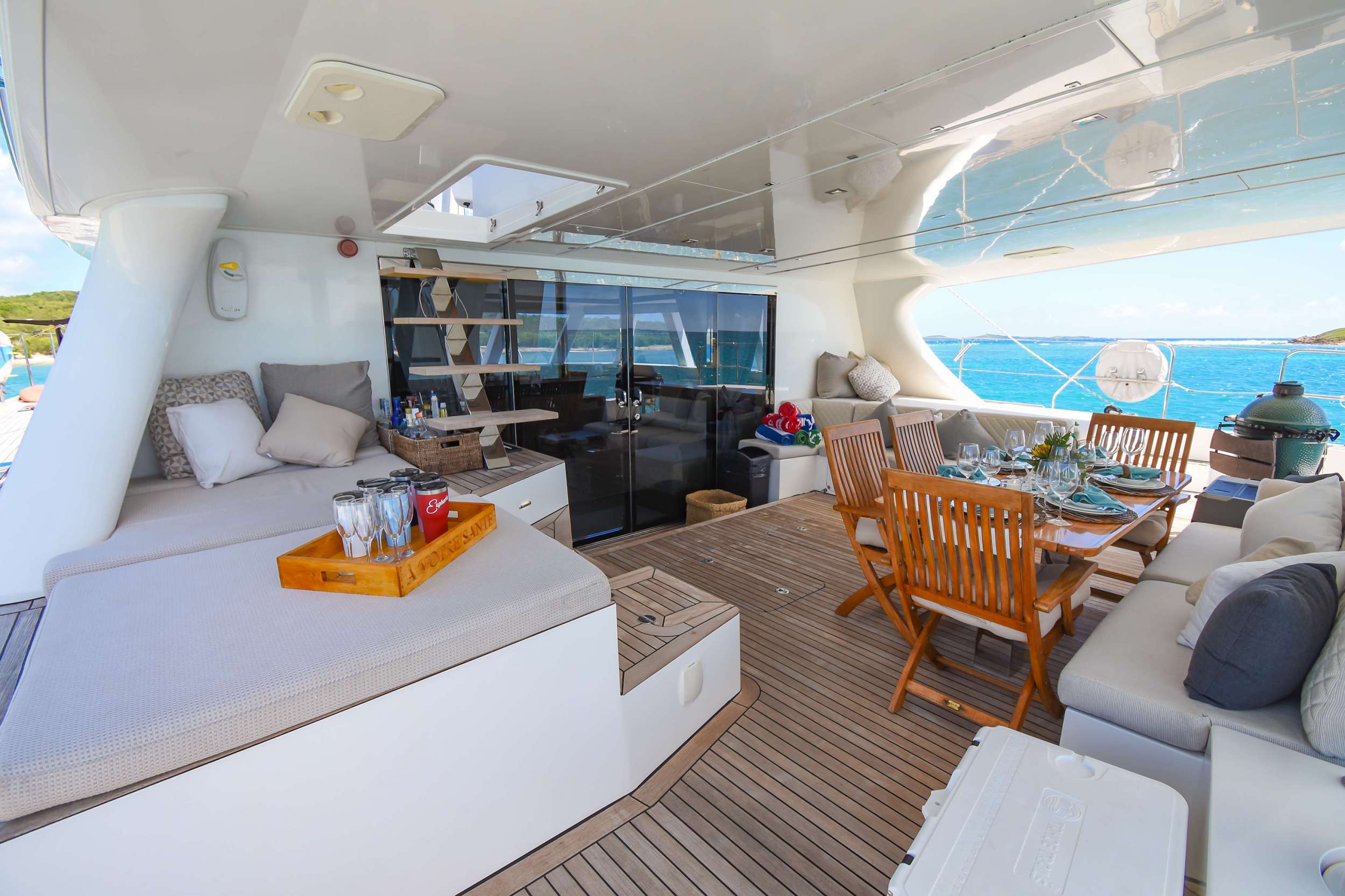 Luxury Crewed Catamaran EUPHORIA photo 7