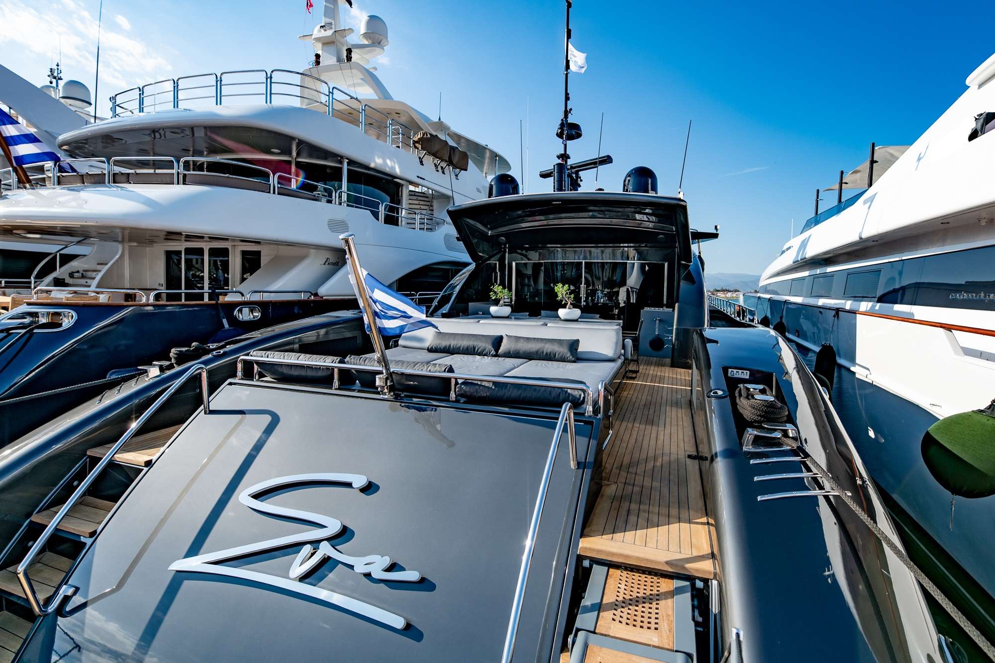 Luxury Crewed Motor Yacht EVA photo 7
