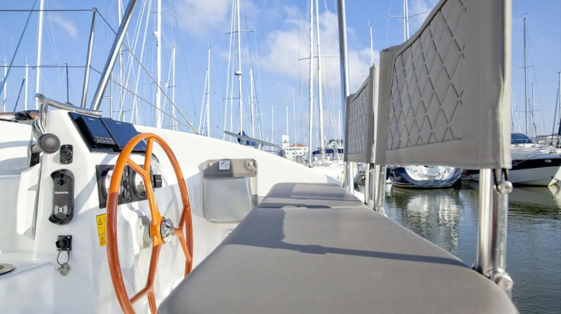 Bareboat Catamaran Excess 11 photo 3