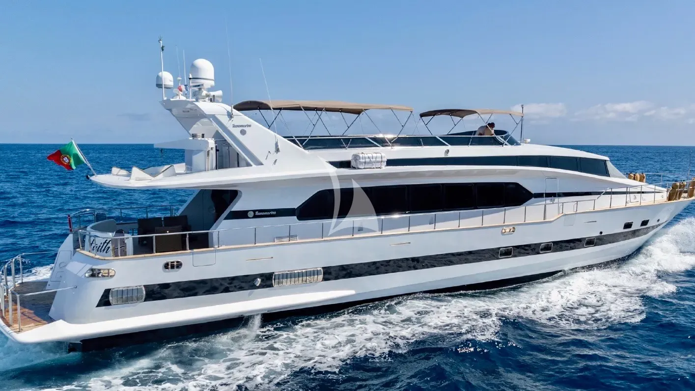 Luxury Crewed Motor Yacht FAITH photo 4