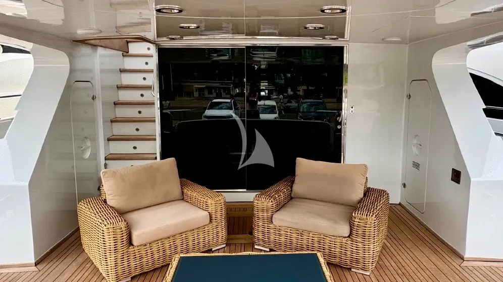 Luxury Crewed Motor Yacht FAITH photo 7