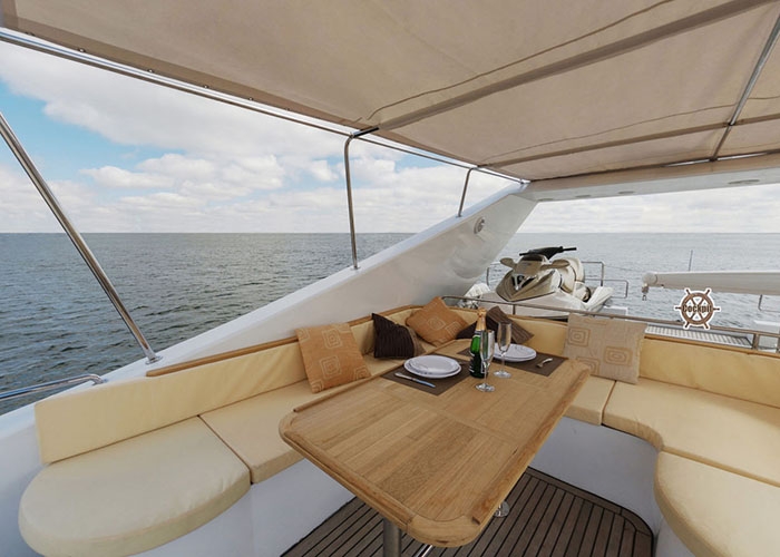 Crewed Motor Yacht FANTOM photo 6